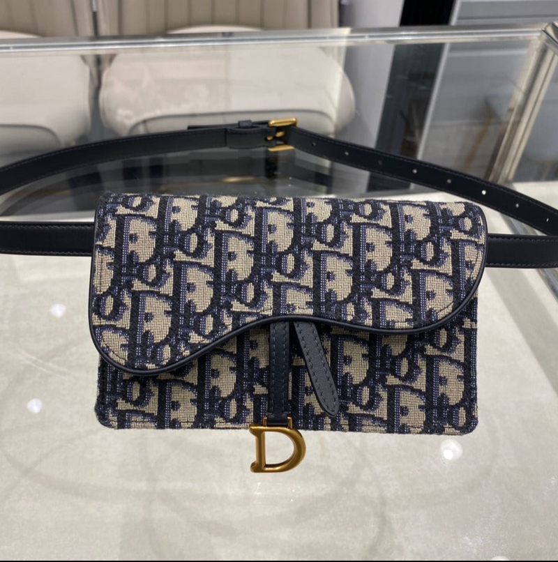 D-Saddle