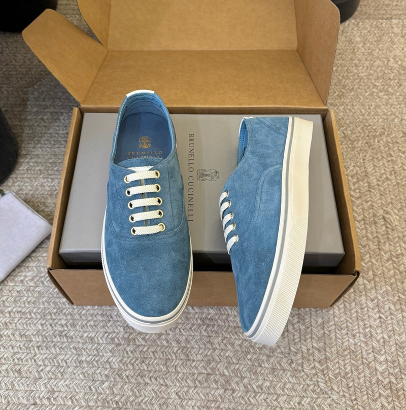 L-Sneakers