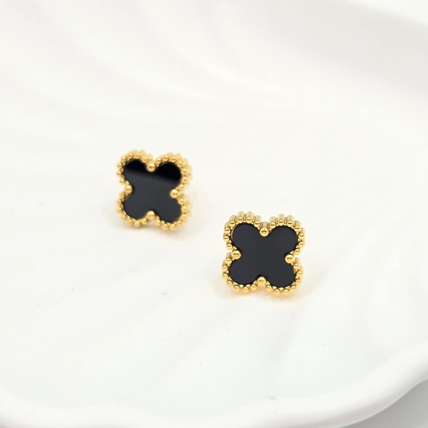 Felicity Clover Earrings