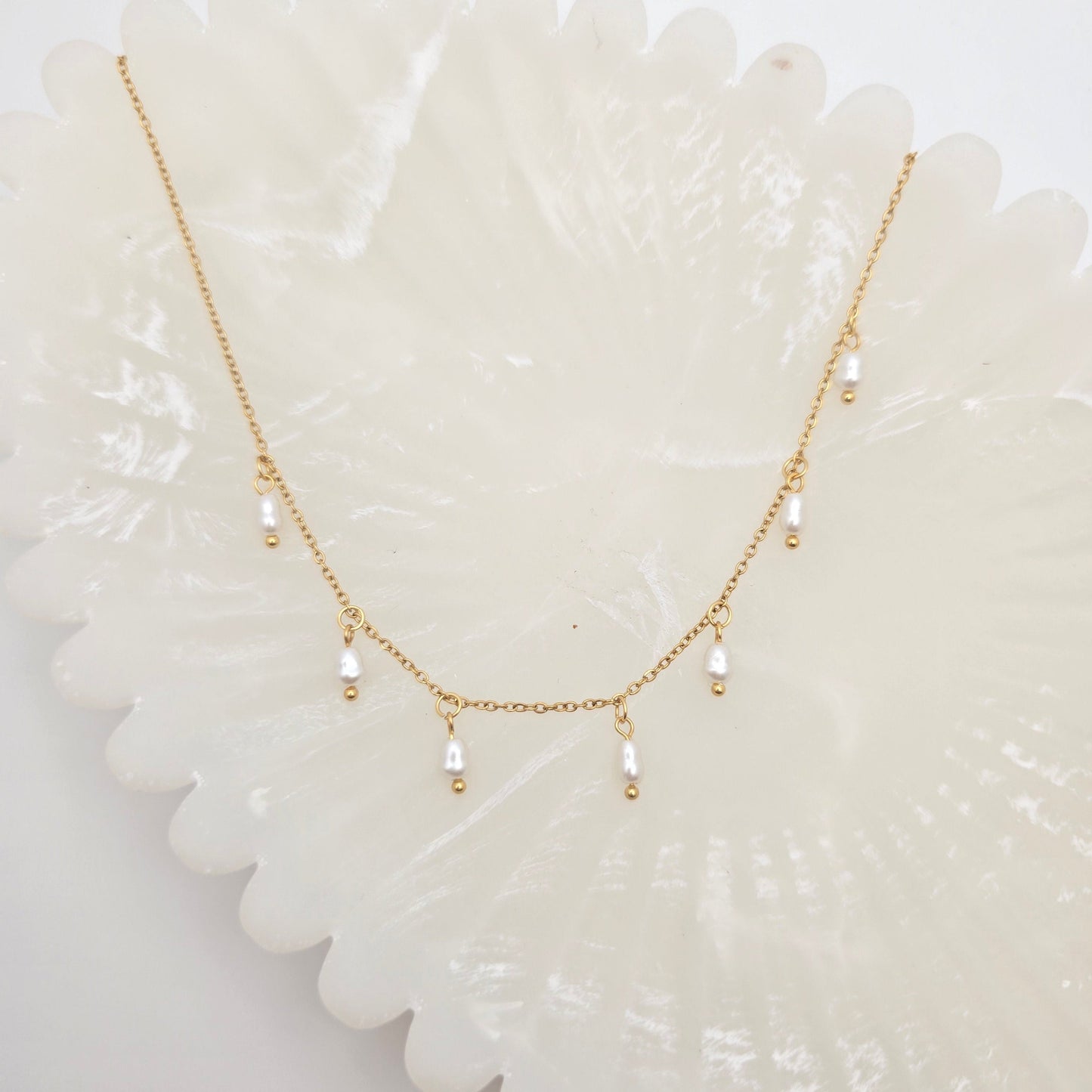 Pearls Drop Necklace