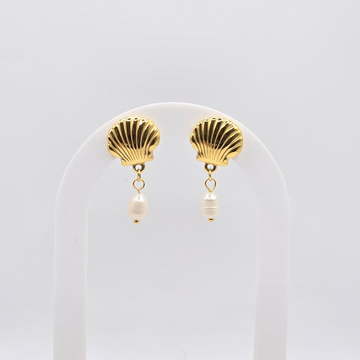 Shell Pearl Drop Earrings