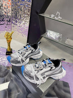 B-Sneakers