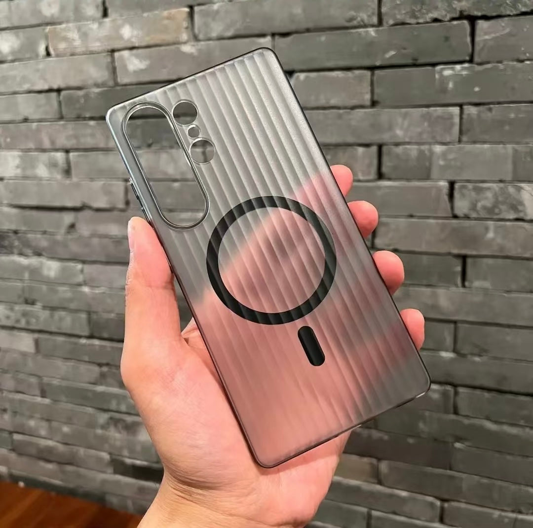 Corrugated Aesthetics × Magnetic Case