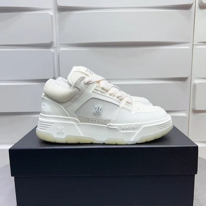 A - SNEAKERS