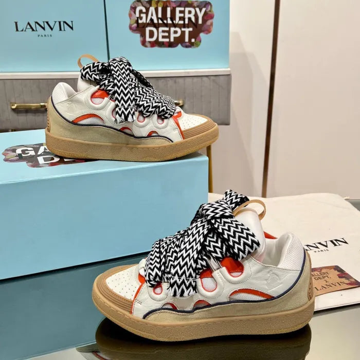 L - SNEAKERS