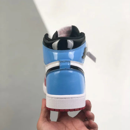 N - SNEAKERS