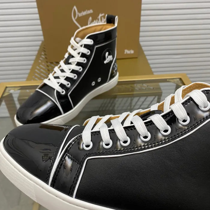 C - SNEAKERS