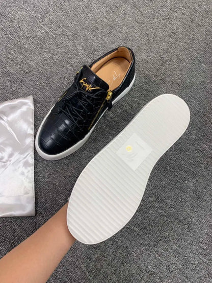 G - SNEAKERS