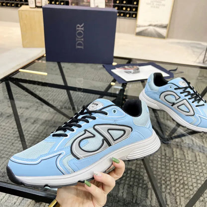 B - SNEAKERS