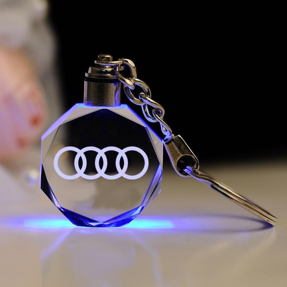 Keychain with 3D Automotive Logo in Crystal