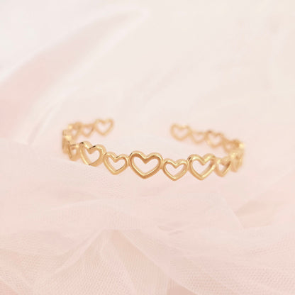 Eloise Hearts Bangle