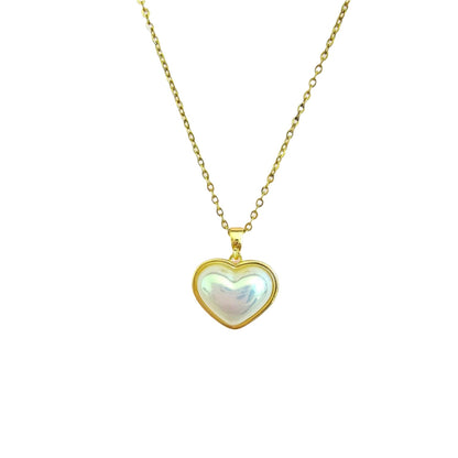 Fiona Pearl Necklace