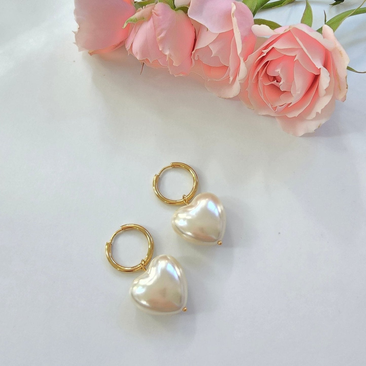 Gabriella Pearl Heart Earring