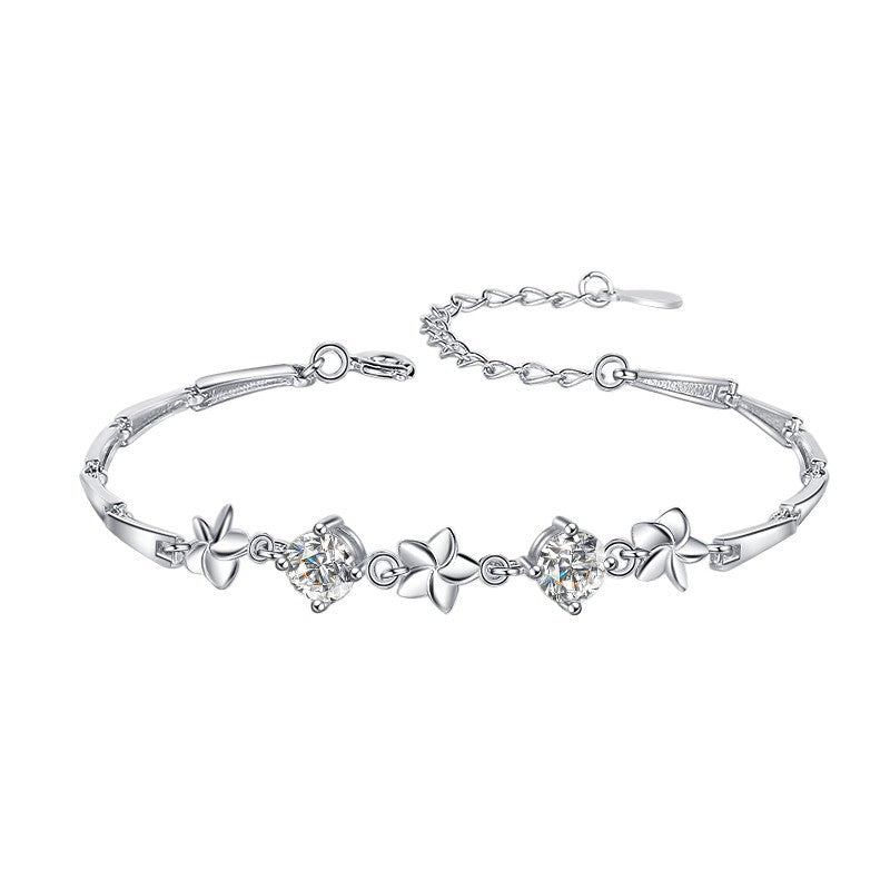 Little Lucky Clover Moissanite Bracelet
