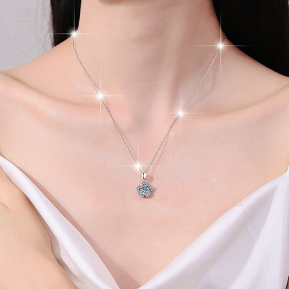 Floral Plum Blossom Pendant Female 1 Carat Moissanite Necklace