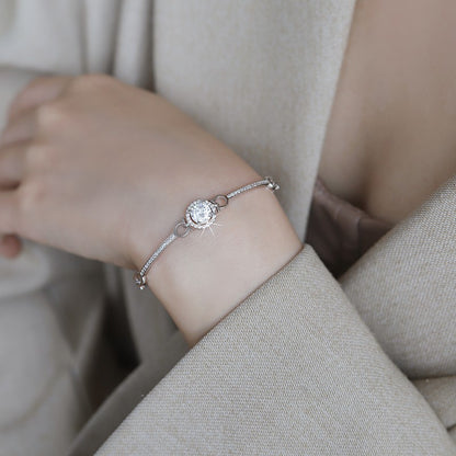 Moissanite bracelet is like a galaxy bracelet