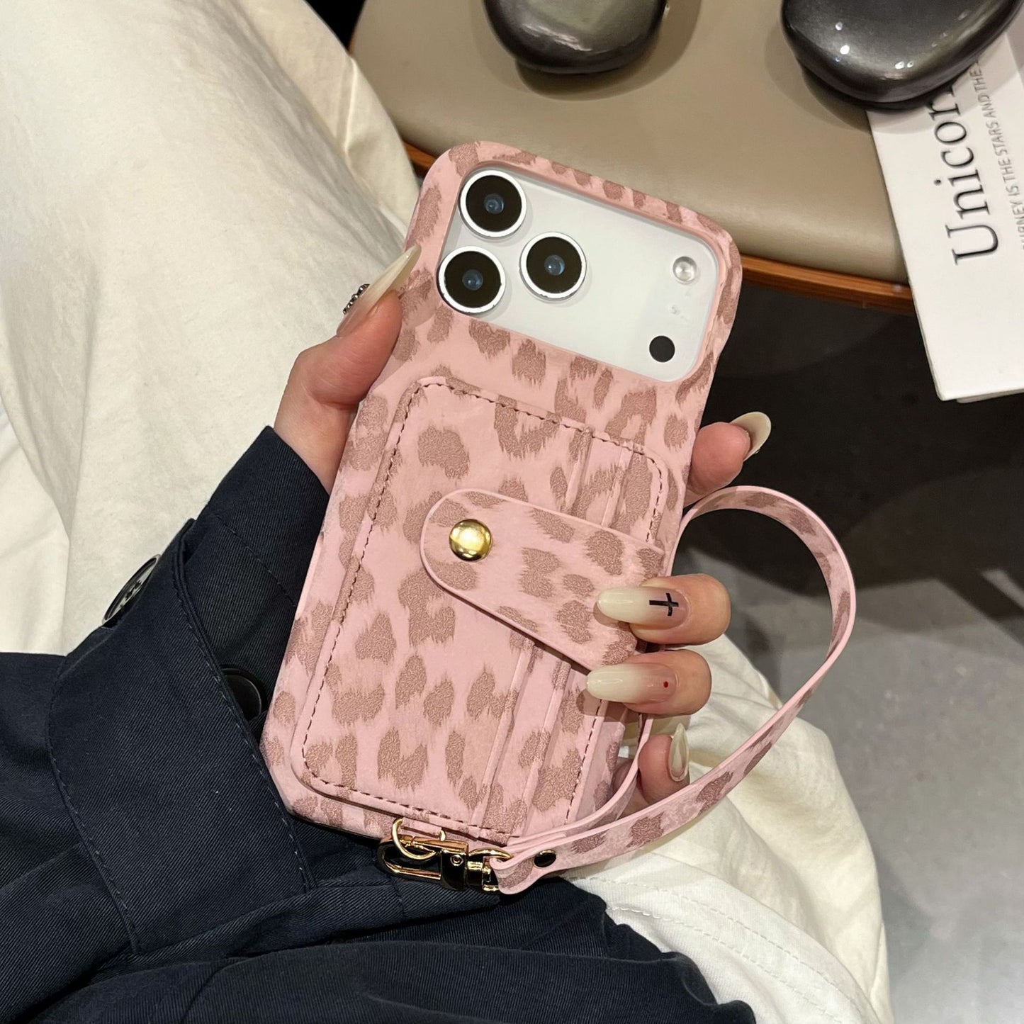 Vintage Leopard Print Lanyard Card Holder, High-End Quality IPhone Case