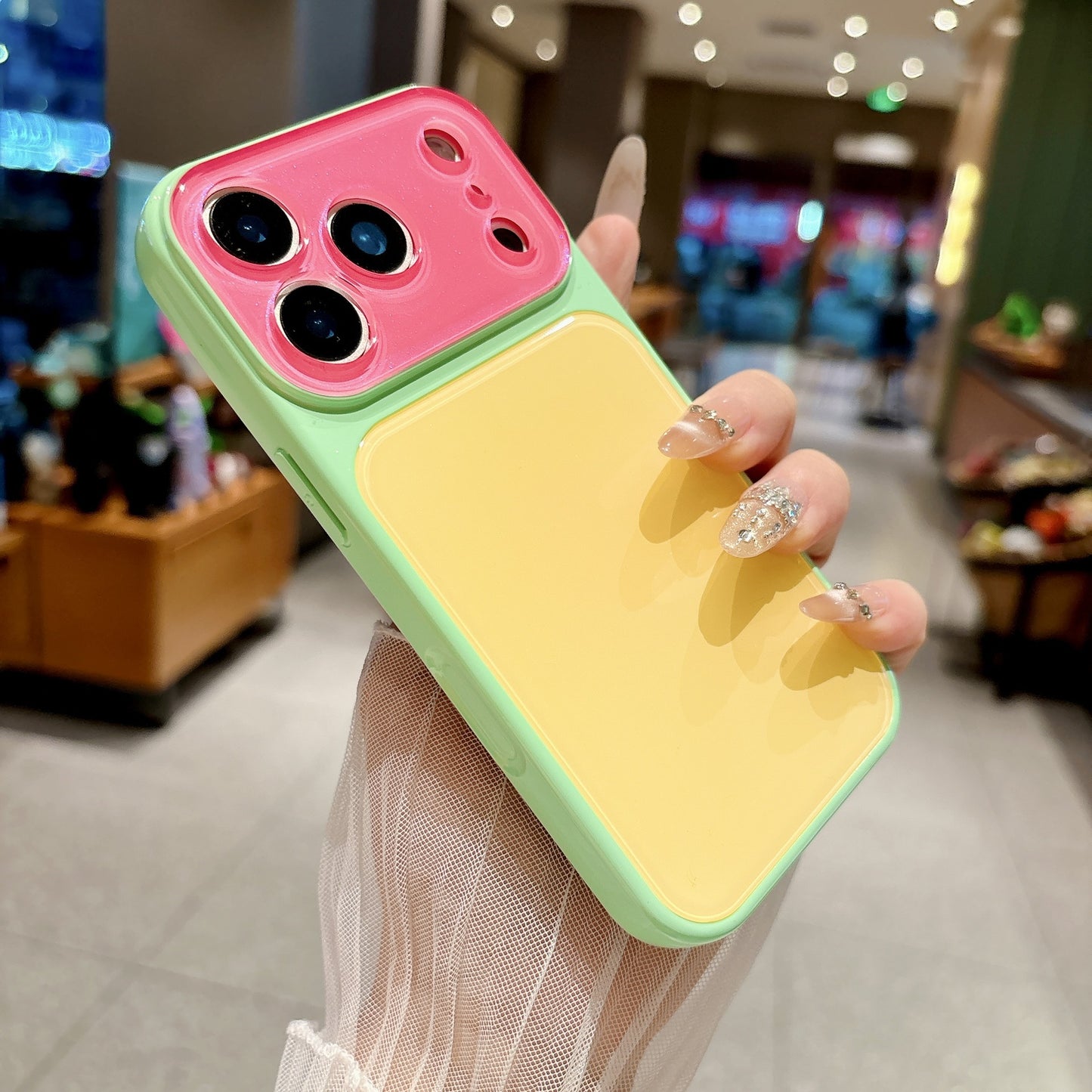 Ins contrast color dopamine instantly transforms into an applicable Apple case