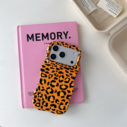 Personalized leopard print, leopard print contrasting color, mobile phone case.
