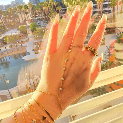 Olivia Hand Chain