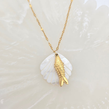 Shell & Fin Necklace