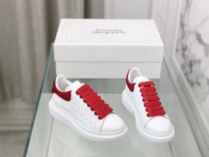 A - SNEAKERS