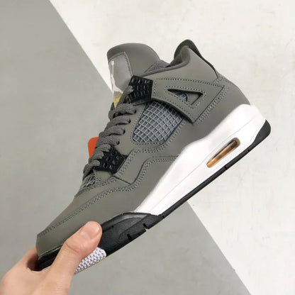 N - SNEAKERS