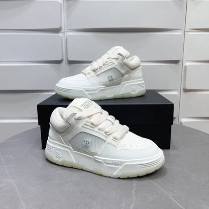 A - SNEAKERS