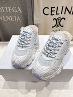 D-Sneakers
