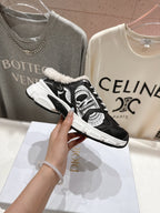 D-Sneakers