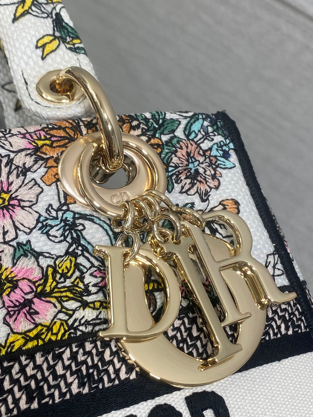 D-Lady