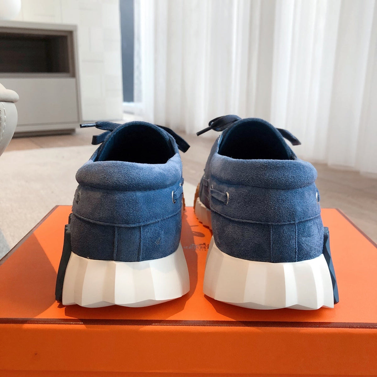 A-Sneakers