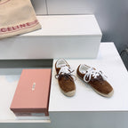 M-Sneakers