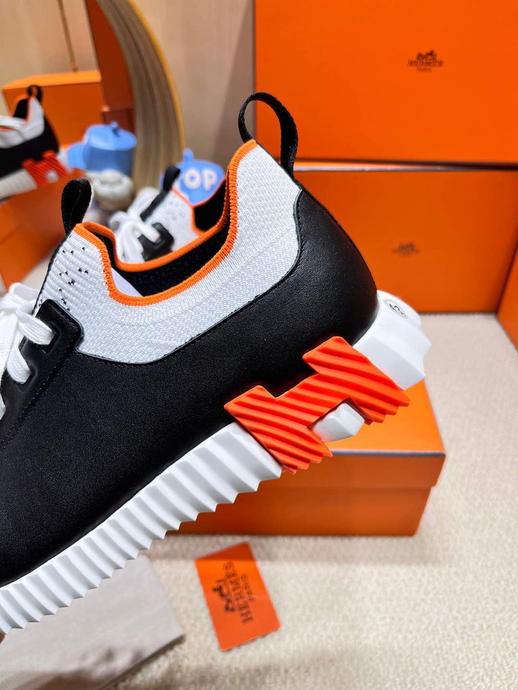 A-Sneakers