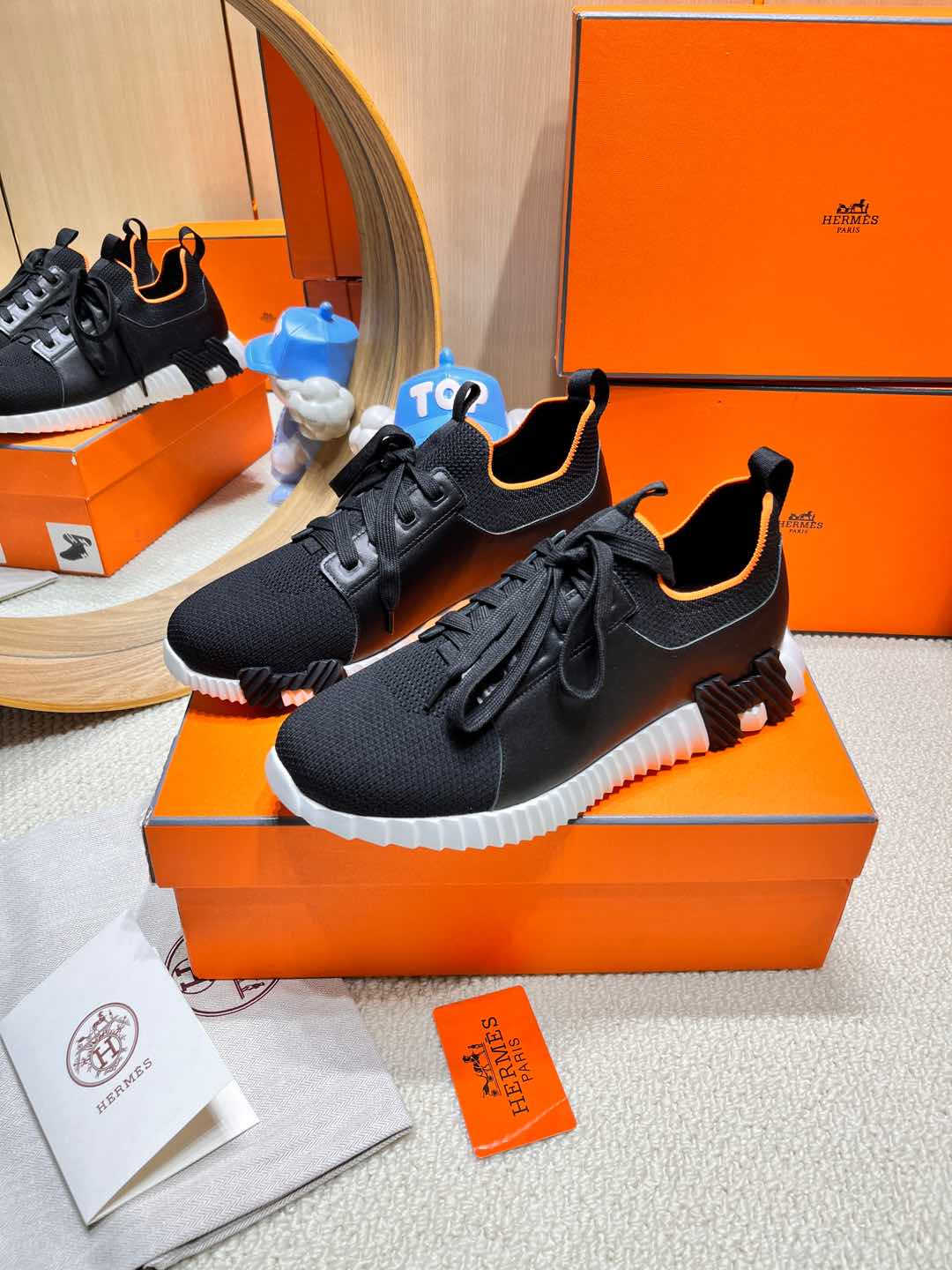 A-Sneakers