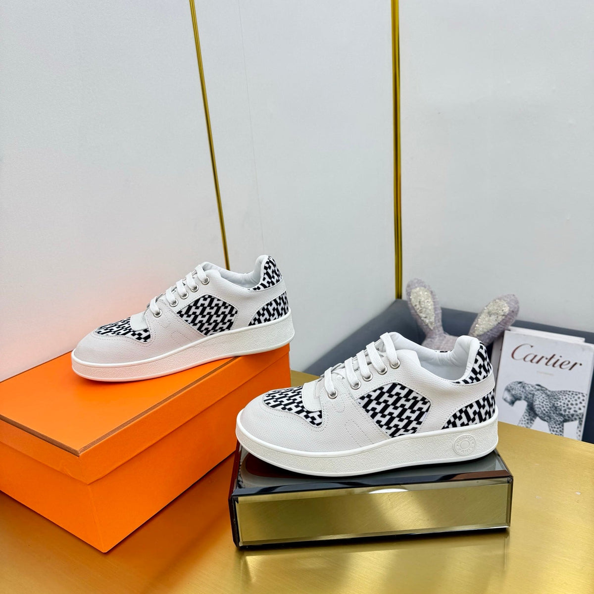 A-Sneakers