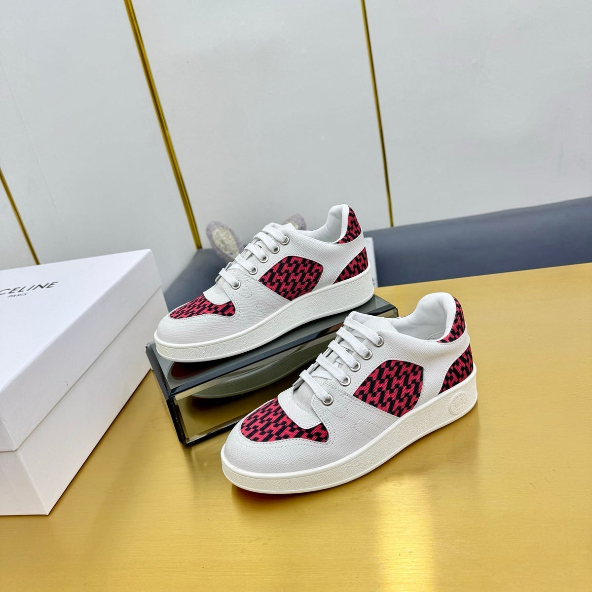 A-Sneakers