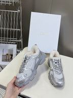 D-Sneakers