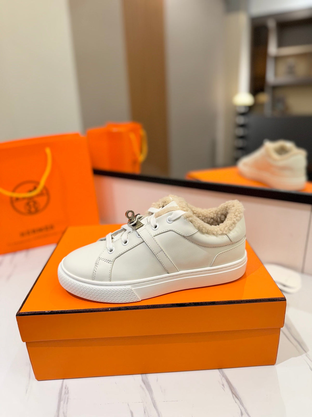 A-Sneakers